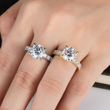 Load image into Gallery viewer, 3.5 Ct.TW Round Brilliant with 0.8 Ct.TW Side Stones Diamond Ring