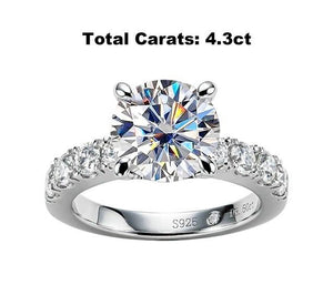 3.5 Ct.TW Round Brilliant with 0.8 Ct.TW Side Stones Diamond Ring