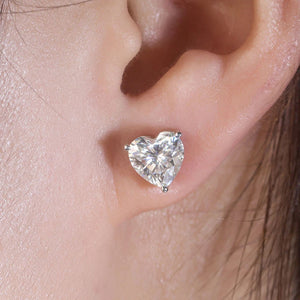 8.0 Ctw Heart Brilliant Stud Earrings D-VVS Lab Diamond in White Gold
