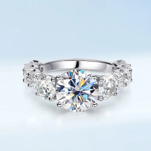 Exquisite 9.8 Ct.TW Round Brilliant VVS Diamond Halo Engagement Ring
