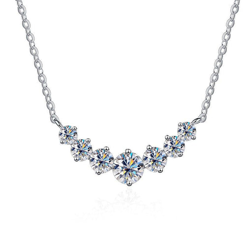 Elegant 18K White Gold 1.7 Ct.TW Round Brilliant Necklace in 7 Diamonds