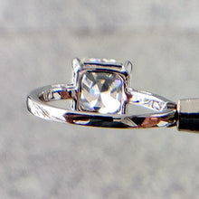 Load image into Gallery viewer, Asscher Briliant Ring–Moissanite &amp; Natural Diamond | S-925 &amp; Pure Gold