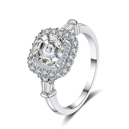 18K White Gold Asscher-Cut Diamond Ring 2.0-carat Round Brilliant VVS