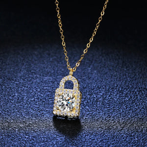 1.0 Ct Round Brilliant Necklace VVS Pad Lock Diamond in 18K Yellow Gold