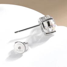 Load image into Gallery viewer, 5.0 Ct.TW Pear Brilliant Water Drop Stud Earrings VVS Diamond in 18K