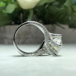 Elegant S-925 Diamond Ring with 3.0 Ct TW - 5.0 Ct TW Round Brilliant