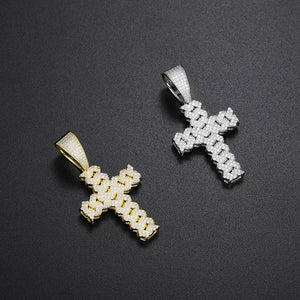 1.2 Ct.TW Round Brilliant in S-925 D-VVS Cuban Diamond Cross Pendant