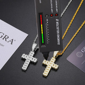 1.2 Ct.TW Round Brilliant in S-925 D-VVS Cuban Diamond Cross Pendant