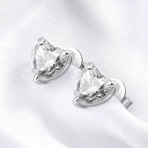 8.0 Ctw Heart Brilliant Stud Earrings D-VVS Lab Diamond in White Gold