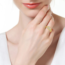 Load image into Gallery viewer, Elegant 18K Yellow Gold Round Brilliant VVS Full-Diamonds Ring in S-925
