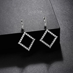 Luxury 18K White Gold Diamond Earrings in Water Drop, Round & Square