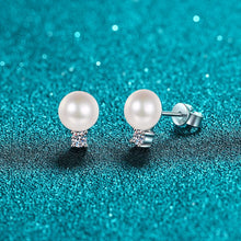 Load image into Gallery viewer, 0.2-0.6 Ct Round Brilliant VVS Diamond Freshwater Pearl Stud Earrings