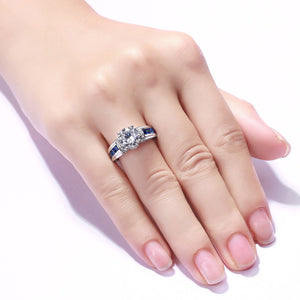 2.0–3.0 Ct.TW Round Brilliant Diamond Ring in 14K White or Yellow Gold