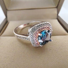 Load image into Gallery viewer, 1.0 Ct.TW Round Brilliant Multi-Colored VVS Halo Diamond Cocktail Ring