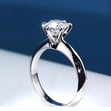 Load image into Gallery viewer, 5.0 Ct.TW Round Brilliant VVS Lab Diamond Solitaire Promise Ring