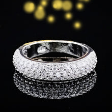 Load image into Gallery viewer, Luxurious 4.91 Ct.TW Round Semi-Precious Gems High Carbon Diamond Rings