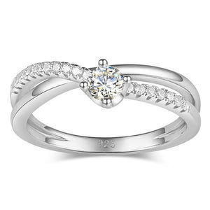 0.3 Ct.TW Round Brilliant Diamond Ring in White or Yellow Gold Finish