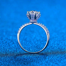 Load image into Gallery viewer, Diamonds Ring with 2.0 or 3.0-carat Round Brilliant VVS in 14K Gold