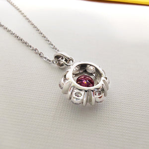 1.0 Ct.TW Round Diamond Necklace Multiple Color Options in White Gold