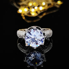 Load image into Gallery viewer, Luxurious 4.91 Ct.TW Round Semi-Precious Gems High Carbon Diamond Rings
