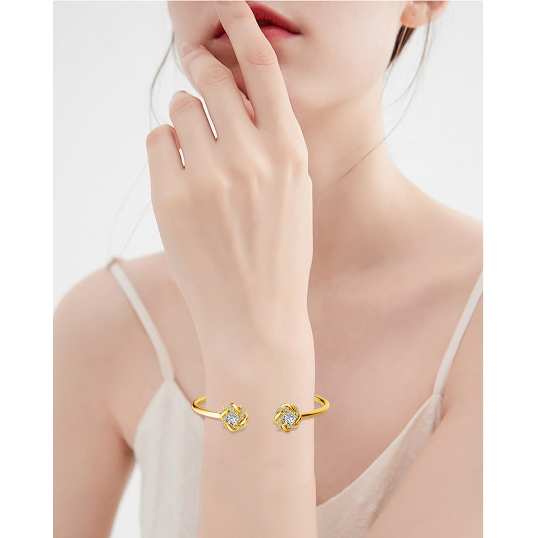 2.0 Ct.TW Round Brilliant VVS Diamond Bracelet in 18K Gold Options