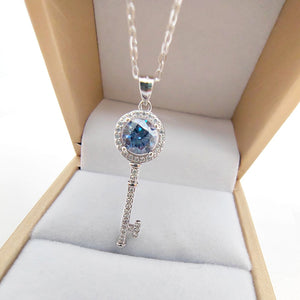 1.0 Ct.TW Round Brilliant in White Gold – VVS Clarity Diamond Necklace
