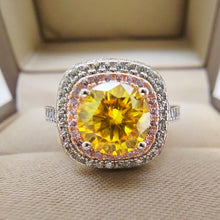 Load image into Gallery viewer, 1.0 Ct.TW Round Brilliant Multi-Colored VVS Halo Diamond Cocktail Ring