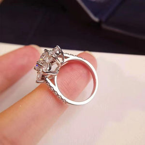 S-925 Ring with 1.0/2.0 Ct.Round Brilliant VVS Diamond in White Gold