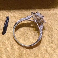 Load image into Gallery viewer, 1.0 Ct.TW Round Brilliant VVS Diamond Prism Promise Ring in White Gold