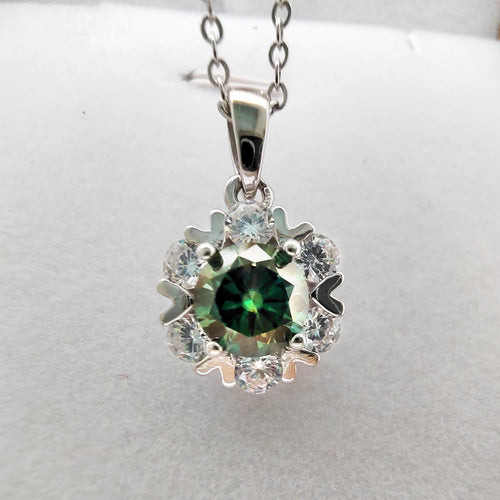 1.0 Ct.TW Round Diamond Necklace Multiple Color Options in White Gold