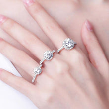 Load image into Gallery viewer, White Gold 0.5 to 3 Ct.TW Round | Princess Brilliant Diamond Ring