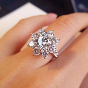 S-925 Ring with 1.0/2.0 Ct.Round Brilliant VVS Diamond in White Gold