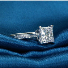 Load image into Gallery viewer, White Gold CZ Princess Cut Natural Gemstone 0.6 Carat Diamond Ring